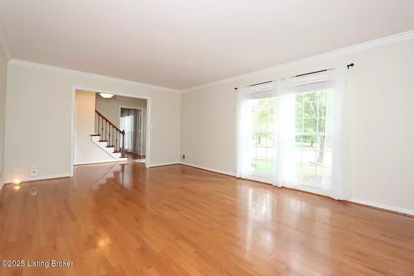 Louisville, KY 40223,511 Pennyroyal WAY