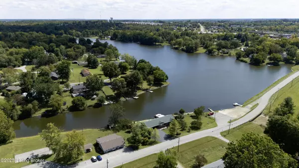 La Grange, KY 40031,1603 Pleasure Cove Dr