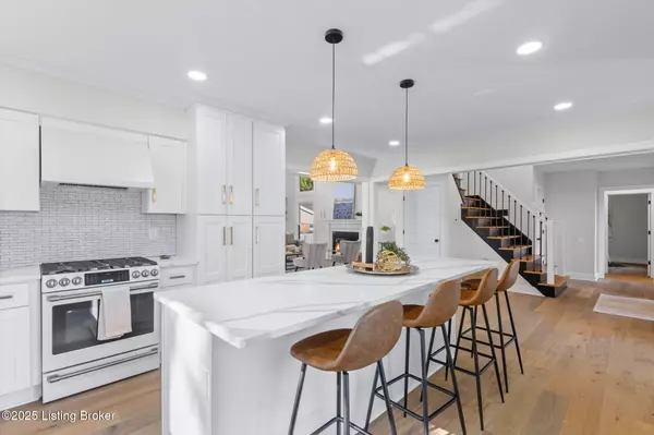 Louisville, KY 40222,6803 Brownsboro Rd