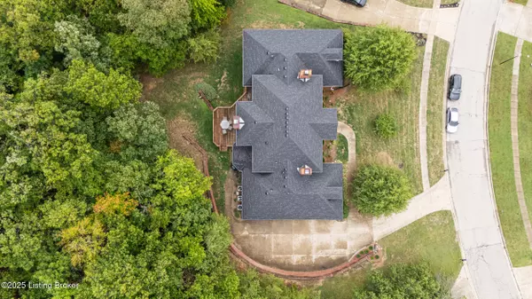 Louisville, KY 40214,1817 Grand Ridge Rd