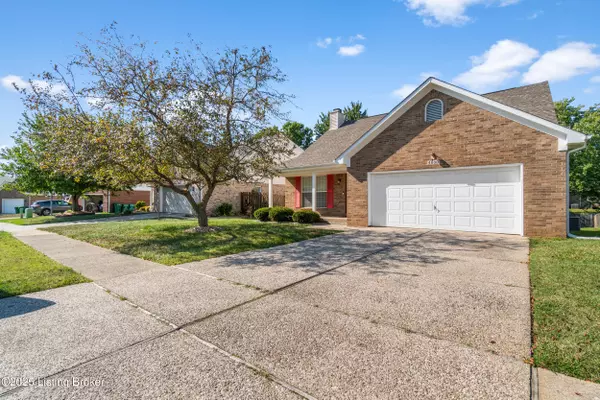 Louisville, KY 40245,4800 Wooded Oak Cir