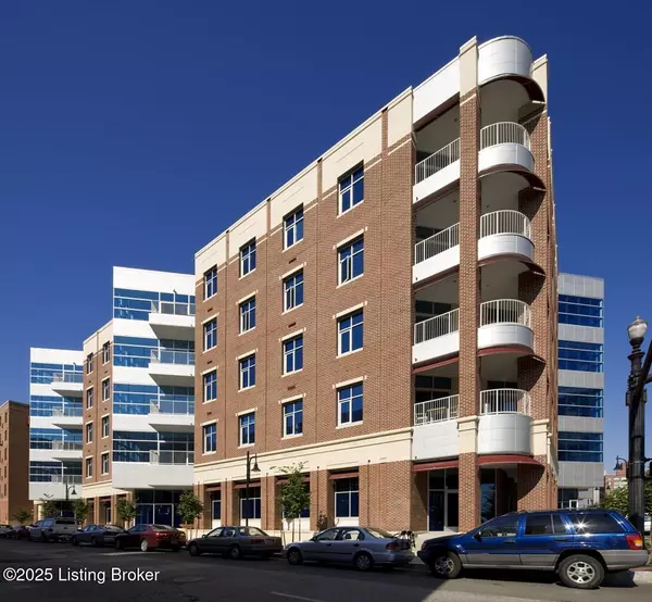 324 E Main St #UNIT 221, Louisville, KY 40202