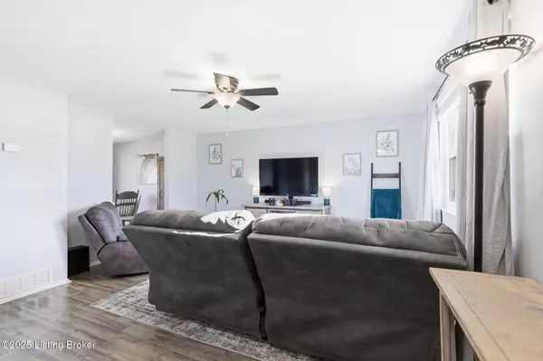 Louisville, KY 40272,4601 Myrick Pl