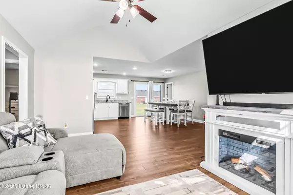 Coxs Creek, KY 40013,115 Durango Dr