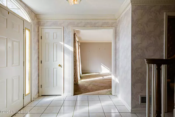 Louisville, KY 40242,2601 Titleist Rd