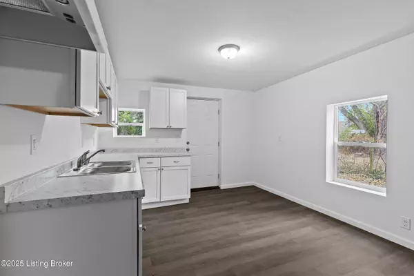 Pewee Valley, KY 40056,7705 Fraziertown Rd