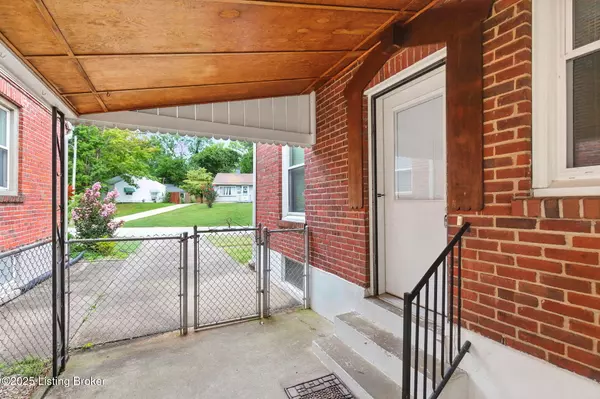 Louisville, KY 40205,1624 Deer Ln