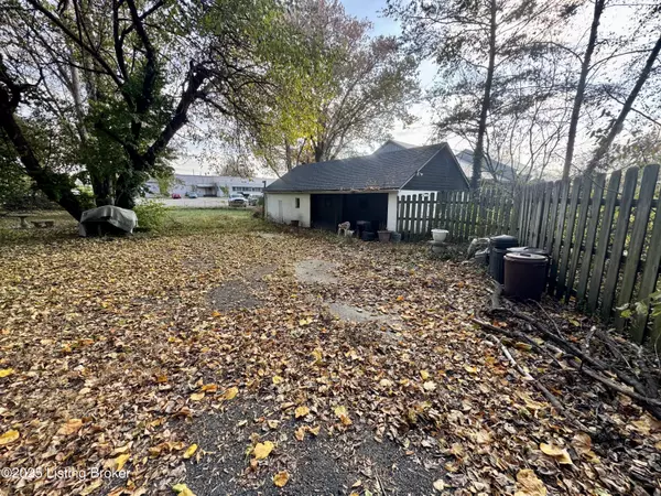 Louisville, KY 40216,3715 Dixie Hwy