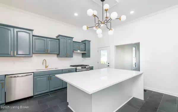 245 Pope St, Louisville, KY 40206