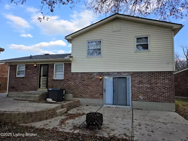 Louisville, KY 40291,5506 Tealeaf Ct