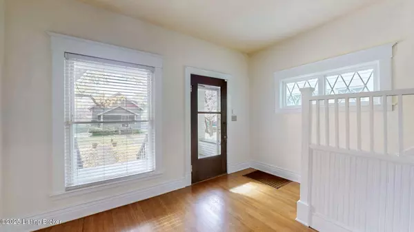 Louisville, KY 40214,5 Maple Ct