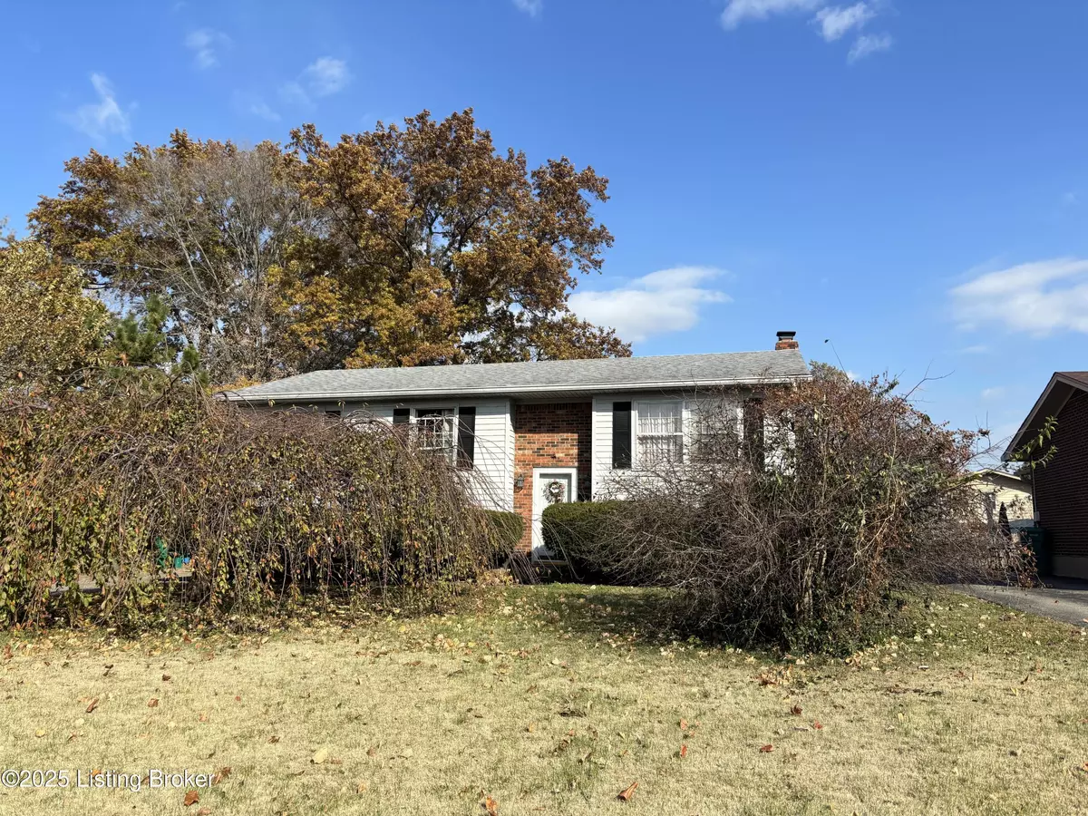 Louisville, KY 40218,3823 Chevy Chase Rd