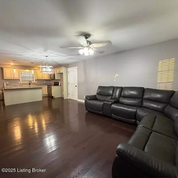 Coxs Creek, KY 40013,162 Peabody LOOP