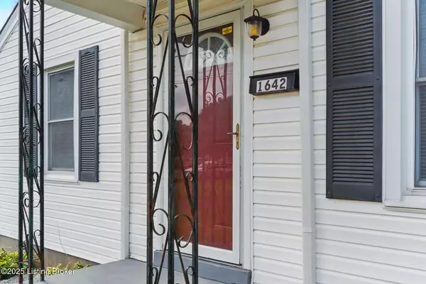 Louisville, KY 40215,1642 Sale Ave