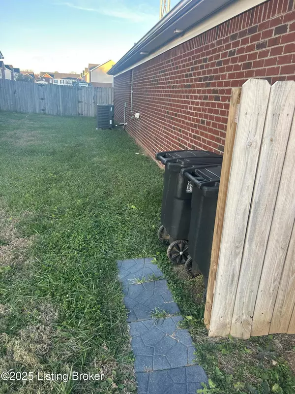 Bardstown, KY 40004,108 Graystone Ct