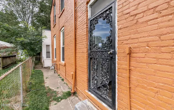 Louisville, KY 40203,2024 Portland Ave