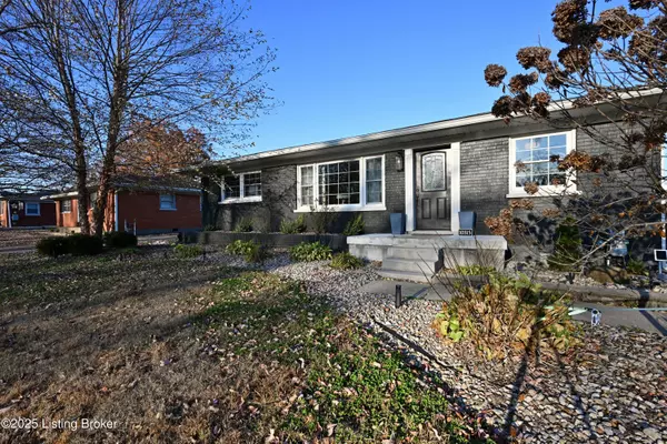 Louisville, KY 40272,10315 Starlight WAY