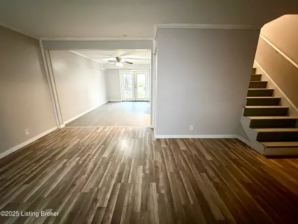 Louisville, KY 40228,6602 Vandre Ave