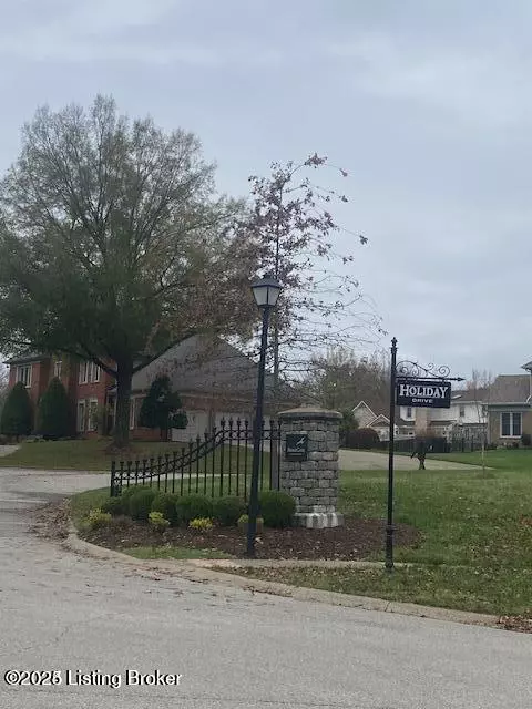 3628 Gateview Cir, Louisville, KY 40272