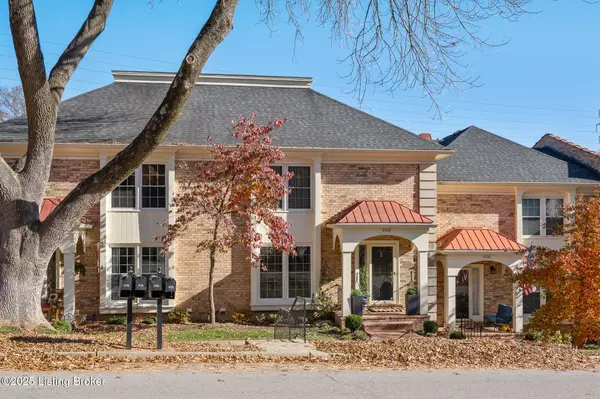 Louisville, KY 40207,5728 Coach Gate Wynde