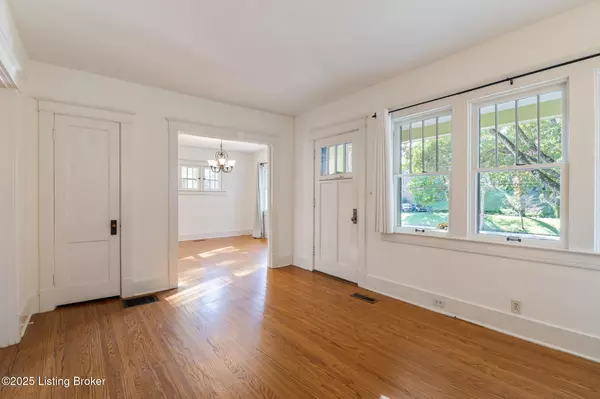 Louisville, KY 40206,2815 Grinstead Dr