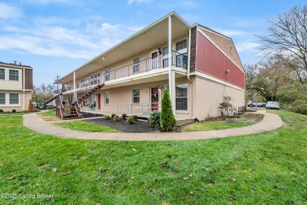 Louisville, KY 40218,1970 Goldsmith Ln #A-4