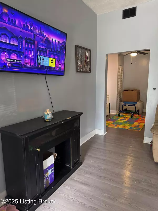 Louisville, KY 40212,365 N 27th St