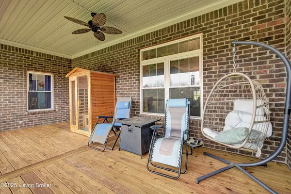 Taylorsville, KY 40071,934 The Landings