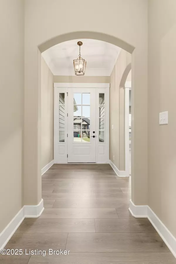 Louisville, KY 40291,7913 Cultivator Ct