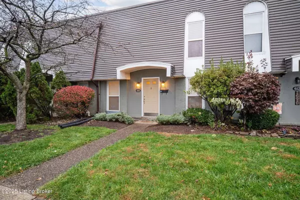 Louisville, KY 40223,610 La Fontenay Ct