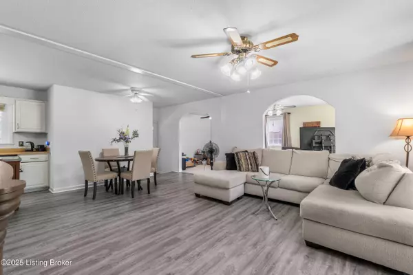 Elizabethtown, KY 42701,475 Wildwood Dr