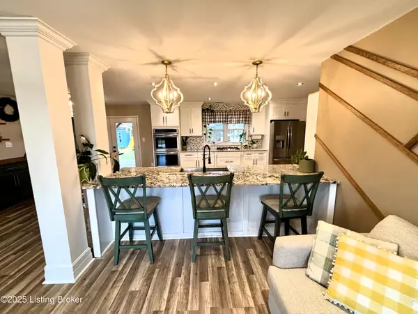 Louisville, KY 40220,4402 Northwood Dr