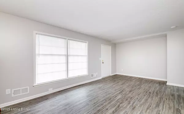 Louisville, KY 40272,10209 Eve Dr