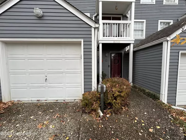 8002 Harrods Landing Dr #8002, Prospect, KY 40059