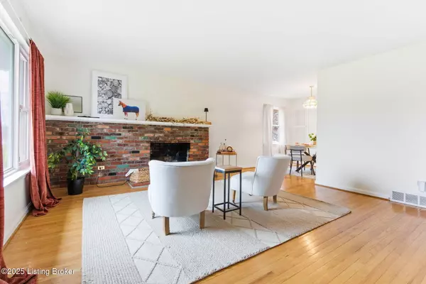 Louisville, KY 40207,4302 Kinloch Rd