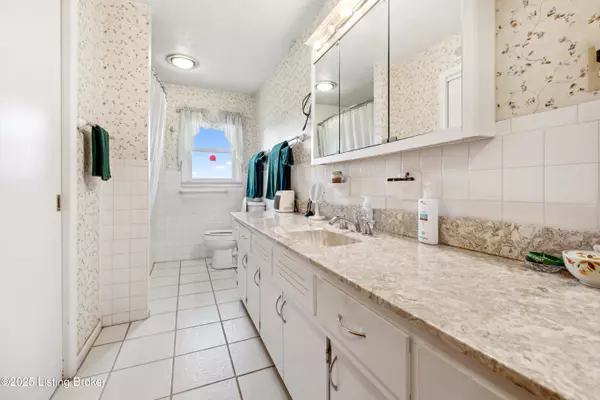 Hodgenville, KY 42748,166E Kerrick Ln