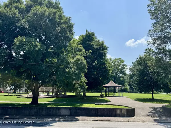 Louisville, KY 40203,1913 Duncan St