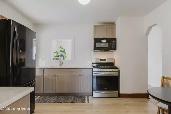 Louisville, KY 40215,1517 Arling Ave