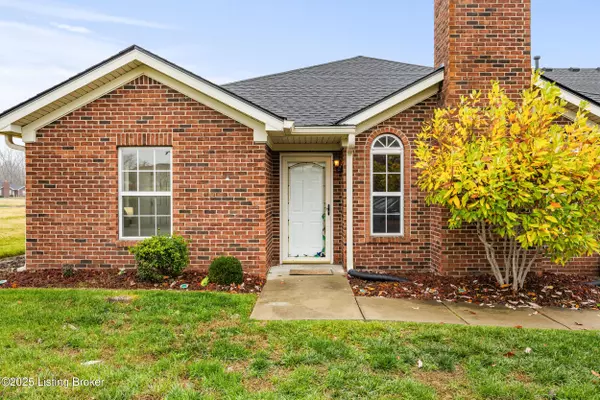 Louisville, KY 40272,11403 Ridge Lake Dr