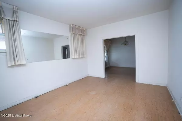 Louisville, KY 40211,1008 S 40th St