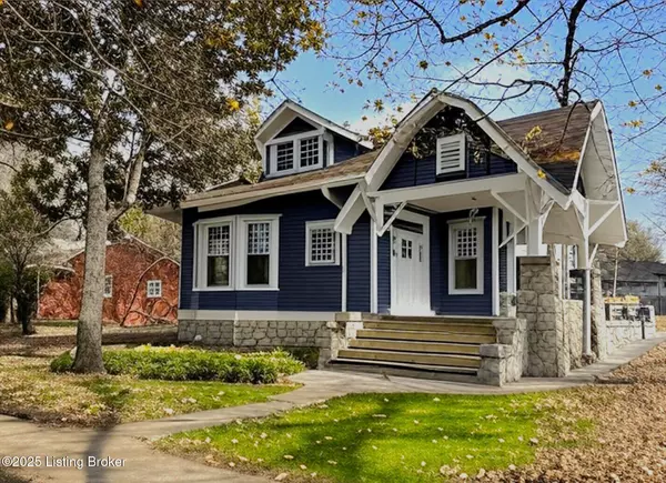 La Grange, KY 40031,203 N 5th Ave