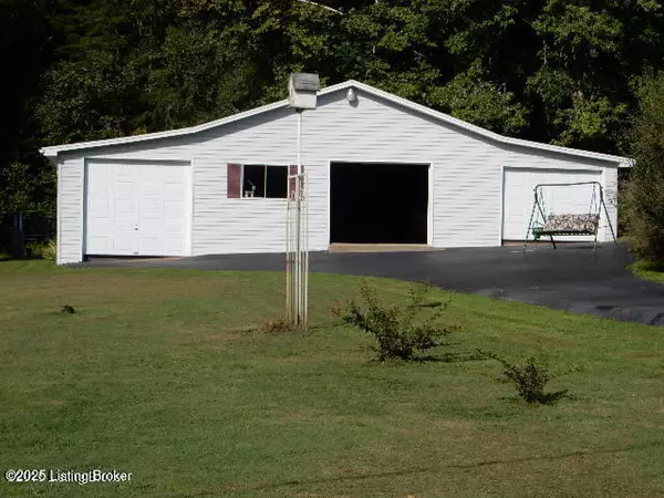 Lebanon Junction, KY 40150,1746 Wilson Creek Road Rd