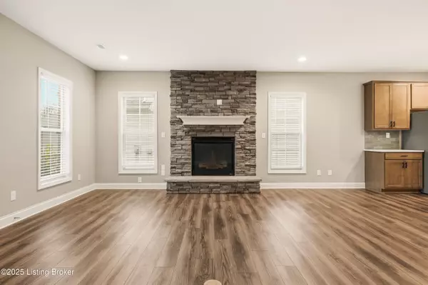 Louisville, KY 40245,14210 Halden Ridge WAY