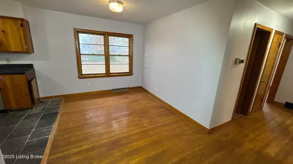 Louisville, KY 40272,5908 Ashby Ln