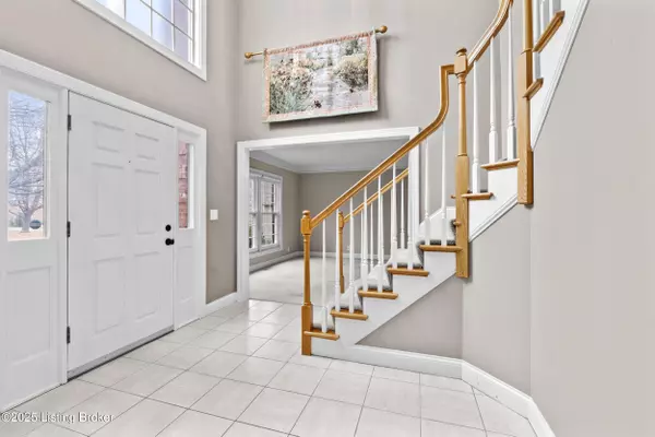 Louisville, KY 40241,Address not disclosed