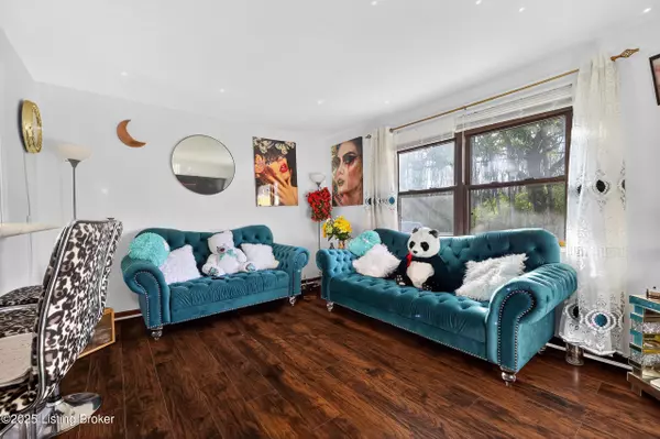 Louisville, KY 40272,7019 Ashby Ln Ln