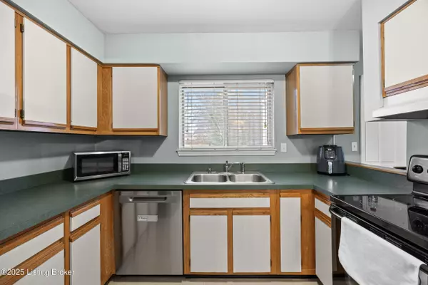 Louisville, KY 40206,2 Lake Ave