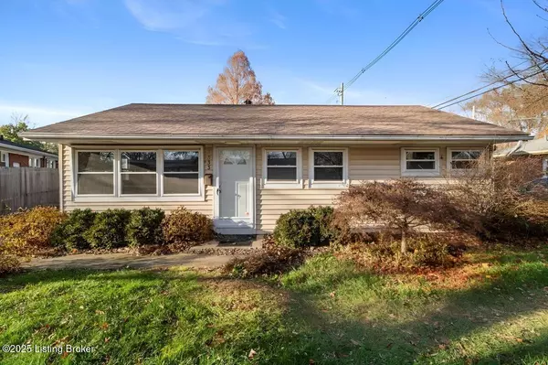 3333 Radiance Rd, Louisville, KY 40220