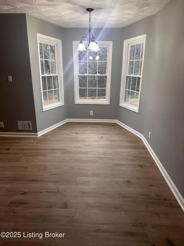 Bardstown, KY 40004,121 Hagan Dr