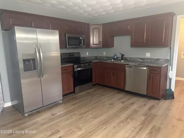 Bardstown, KY 40004,121 Hagan Dr